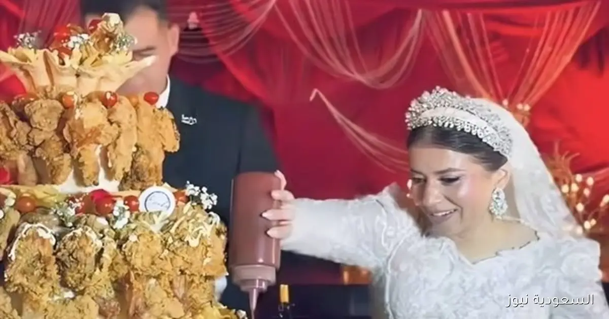 يا ريت تعيد النظر في تصريحات الختان.. ياسمين الخطيب ترد على زفاف ابنة هبة قطب