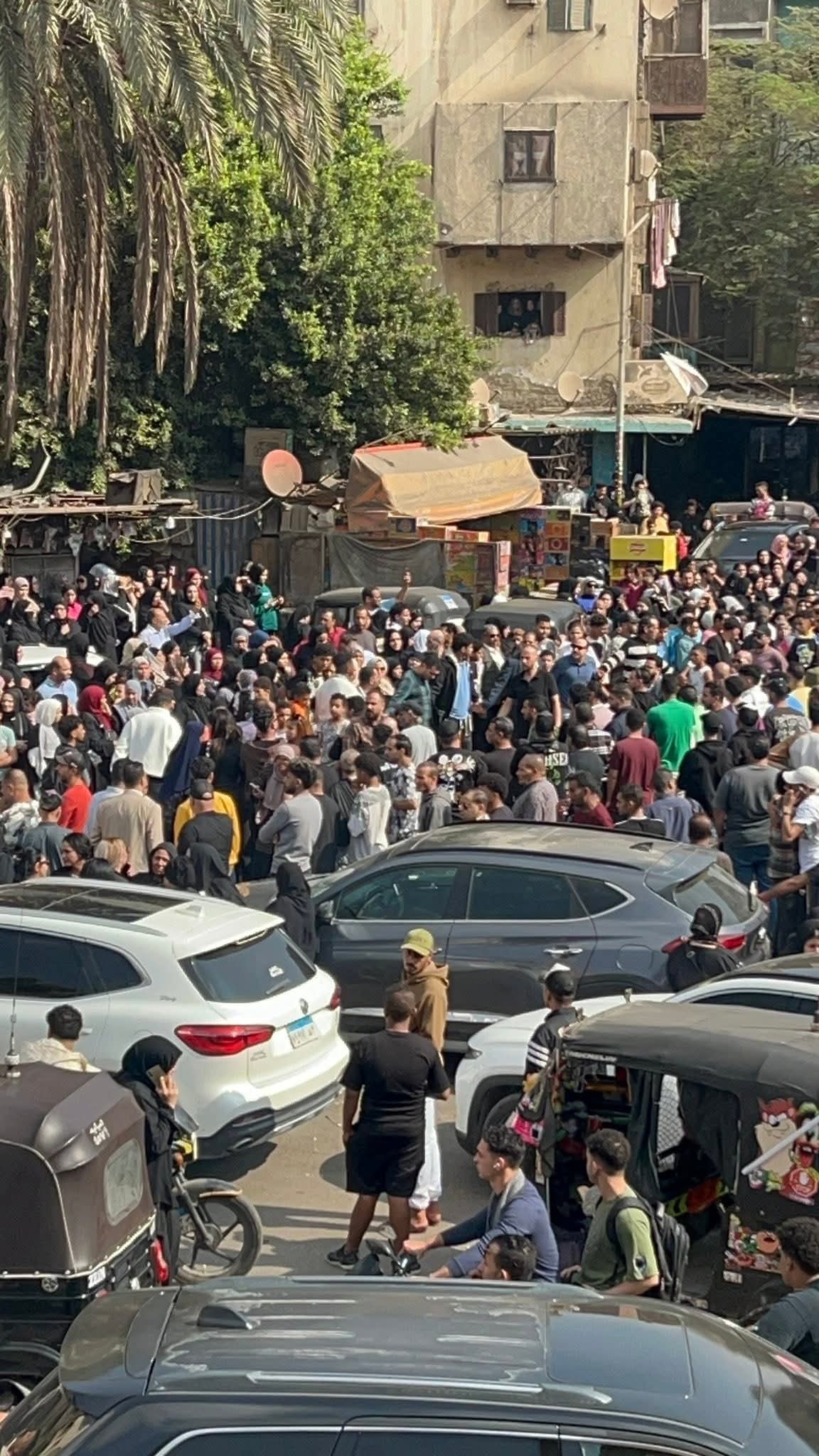 توقيت عزاء إسماعيل الليثي في إمبابة.. أجواء الحزن تسيطر على الوسط الفني والعائلة