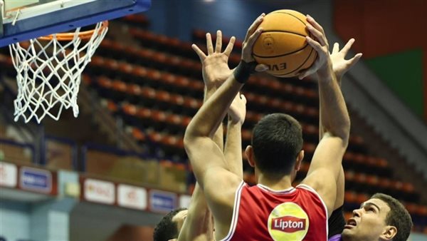 الأهلي والاتحاد وسموحة وسبورتنج يحققون خطوات قوية نحو المربع الذهبي في دوري المرتبط للسلة