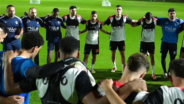 اللمسات النهائية: محاضرة فنية لأحمد عبد الرؤوف مع لاعبي الزمالك قبل مواجهة بيراميدز