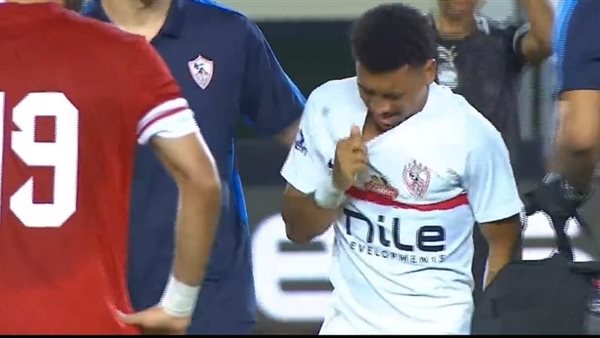 باكيًا، بيزيرا يغادر مباراة الزمالك وطلائع الجيش بسبب الإصابة وسط شكوك حول مشاركته في السوبر