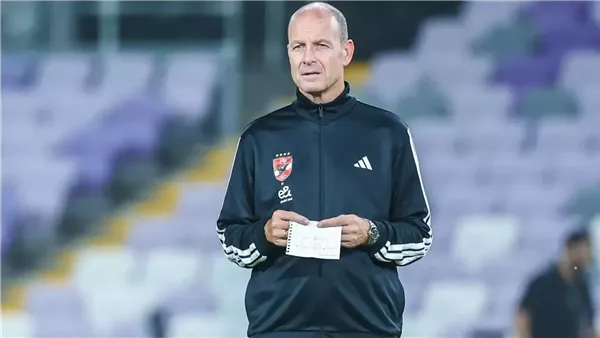 توروب يمنح لاعبي الأهلي 5 أيام راحة قبل مغادرته للدنمارك في إجازة بعد السوبر