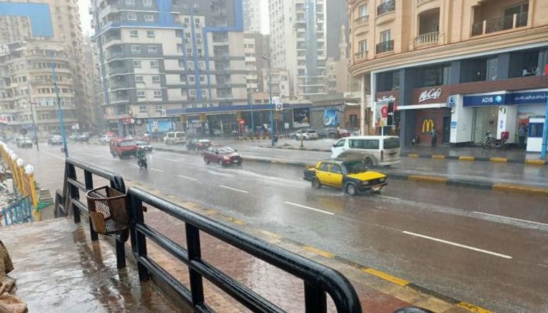 توقعات حالة الطقس بكرة وتنبيهات للسائقين والمواطنين بخصوص الظاهرة دي