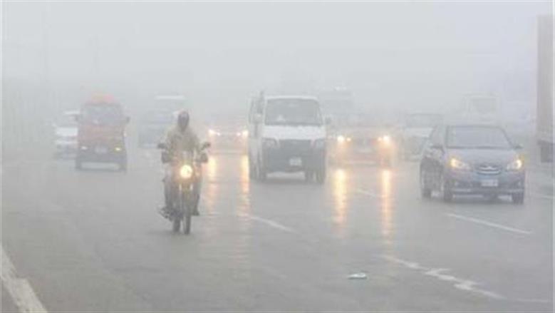 شبورة مائية كثيفة تؤثر على البلاد اليوم وتؤدي إلى إغلاق طريق الإسكندرية الصحراوي