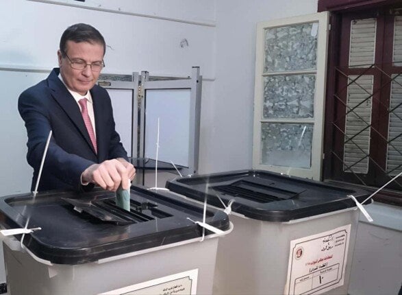 وزير الزراعة يشارك في انتخابات النواب بالإسكندرية ويشدد على ضرورة الانخراط الوطني