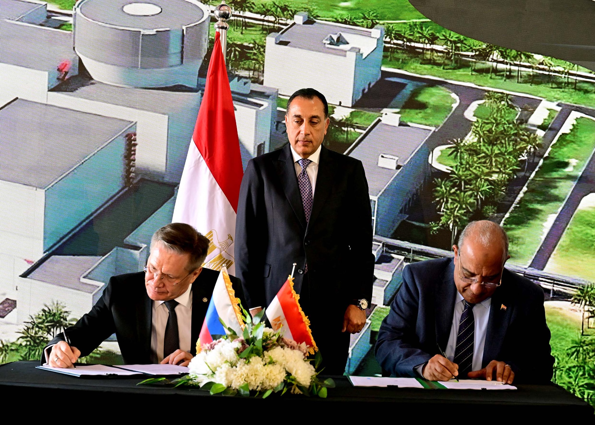 مصر وروسيا تتفقان على شراء الوقود النووي لمحطة الضبعة النووية