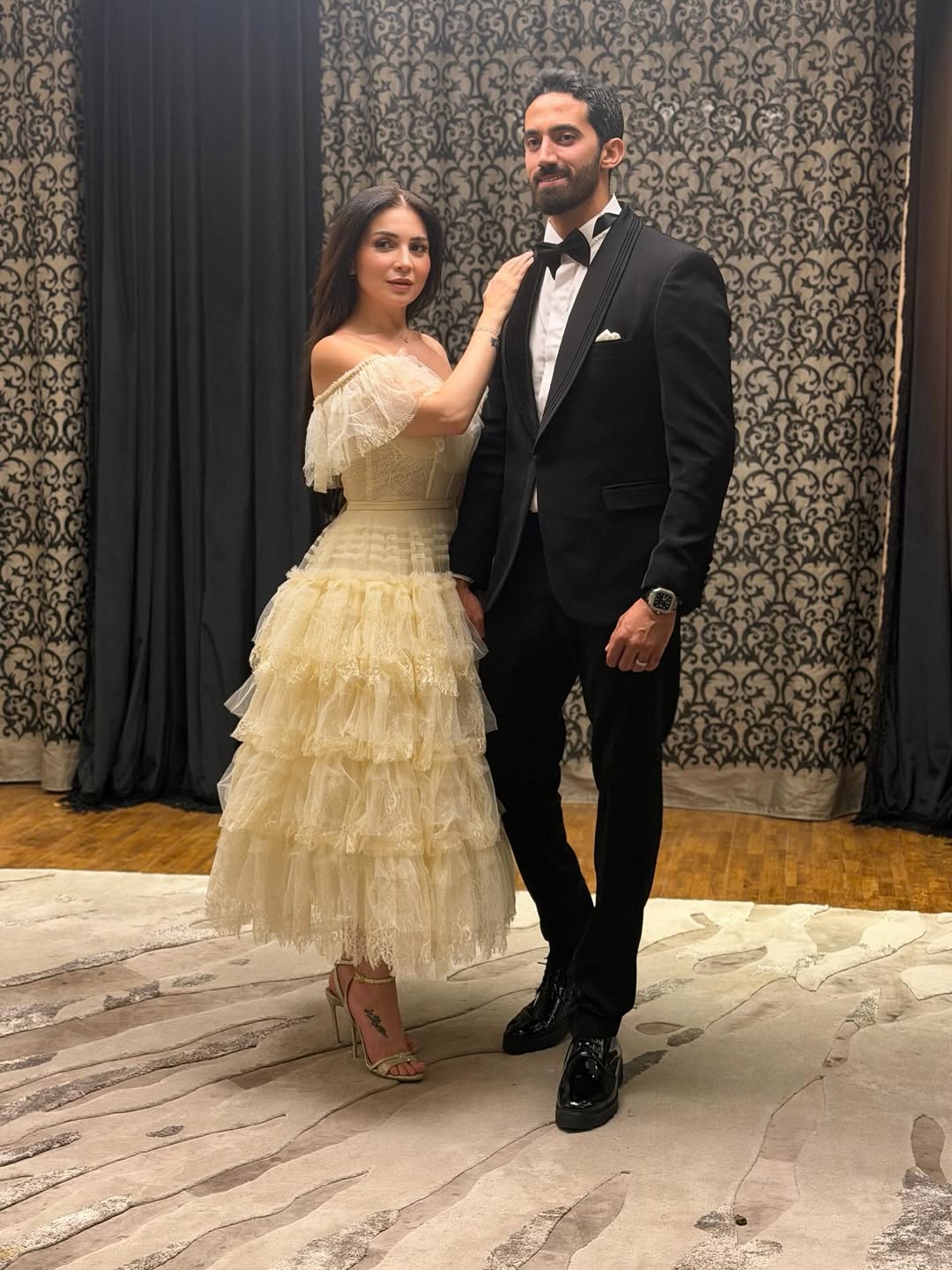 فستان مي عز الدين في زفافها يثير الجدل.. وسعره يأتي كمفاجأة!