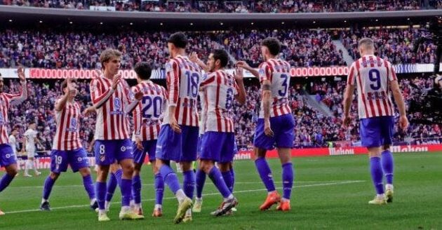 أتلتيكو مدريد يتجاوز فالنسيا بصعوبة في الدوري الإسباني