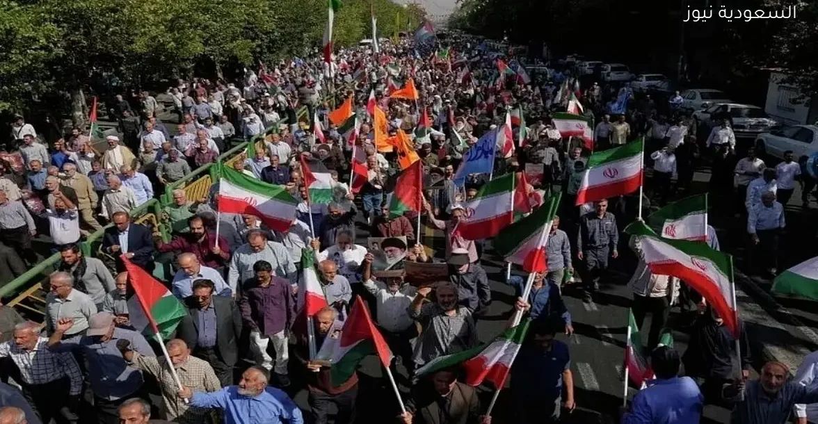 احتجاجات طهران تتصاعد بسبب تدهور الريال ومطالب تتجاوز الأوضاع الاقتصادية