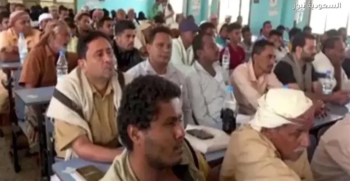 احتجاز طلاب جامعة زبيد بضغط من عميد مزيف لإجبارهم على دورات تعبوية