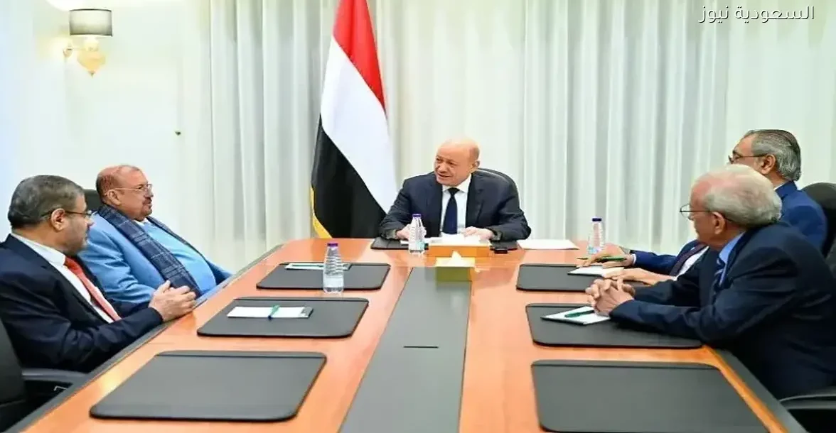 الرئيس العليمي يناقش مع البرلمان تصعيد مليشيات الانتقالي في حضرموت والمهرة