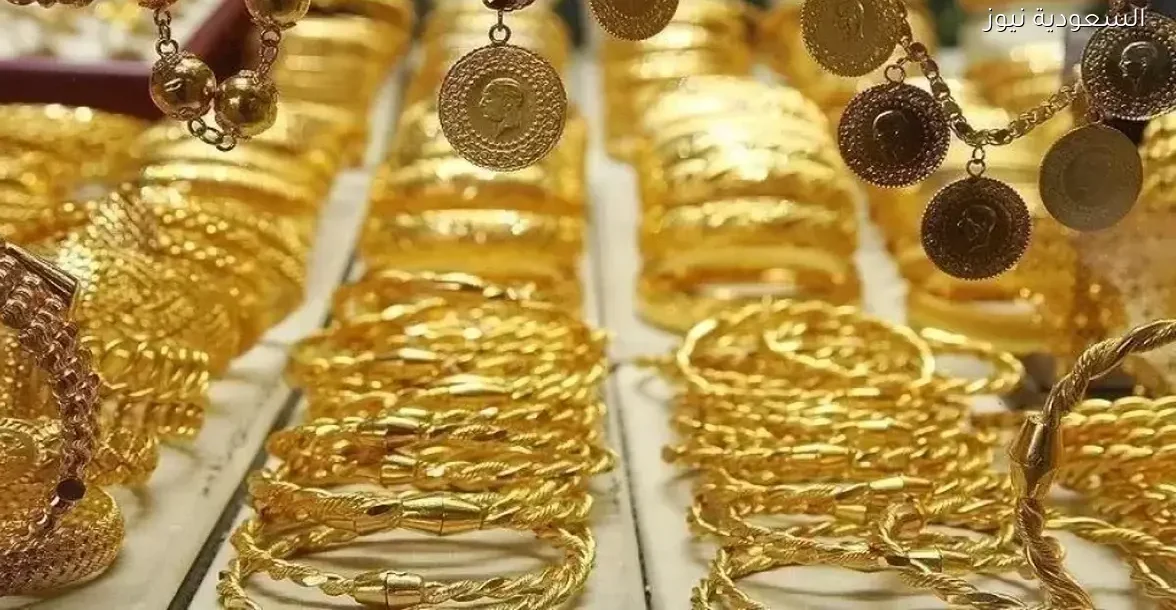 تراجع أسعار الذهب في سوريا رغم ارتفاعه عالميًا وتأثير الليرة على الأسواق