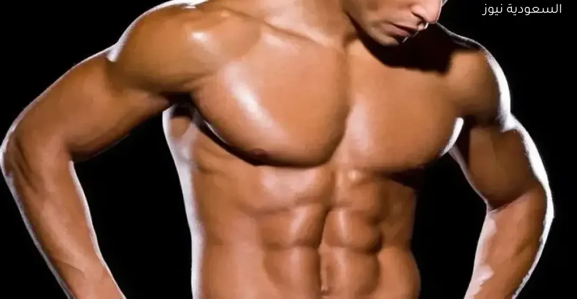 تفسير حلم رؤية شخص عاري في المنام وما يكشفه عنك