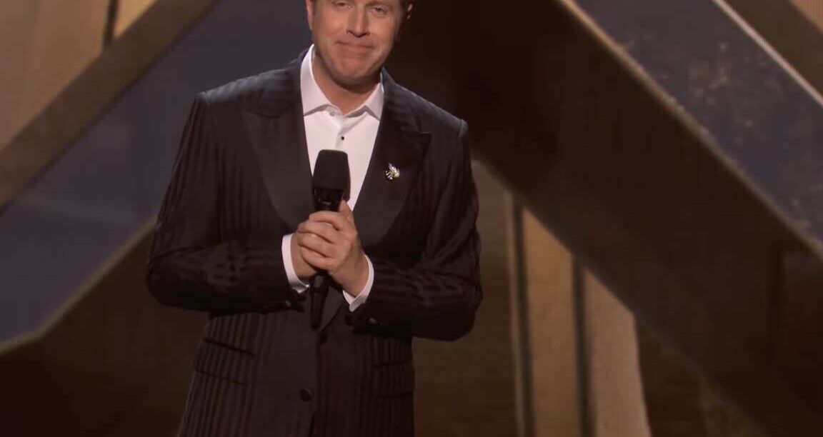 جيف كيللي يفتتح جوائز الألعاب 2025 بتكريم مؤثر لوالده