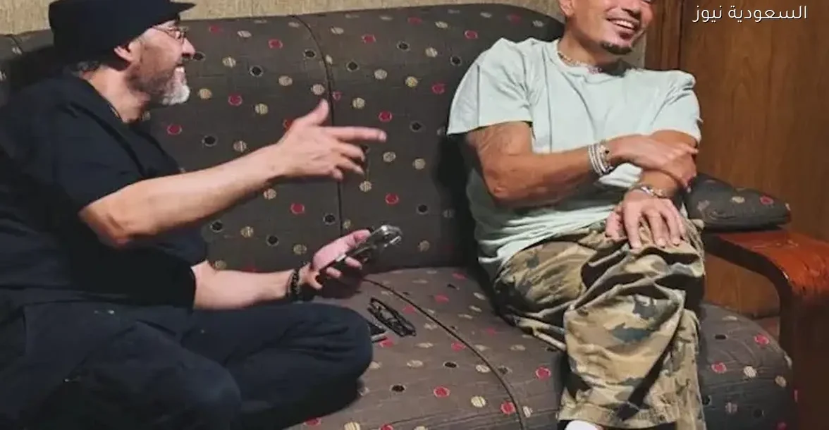 عمرو مصطفى يتأثر بكلمات عمرو دياب: “أديته كل حياتي”