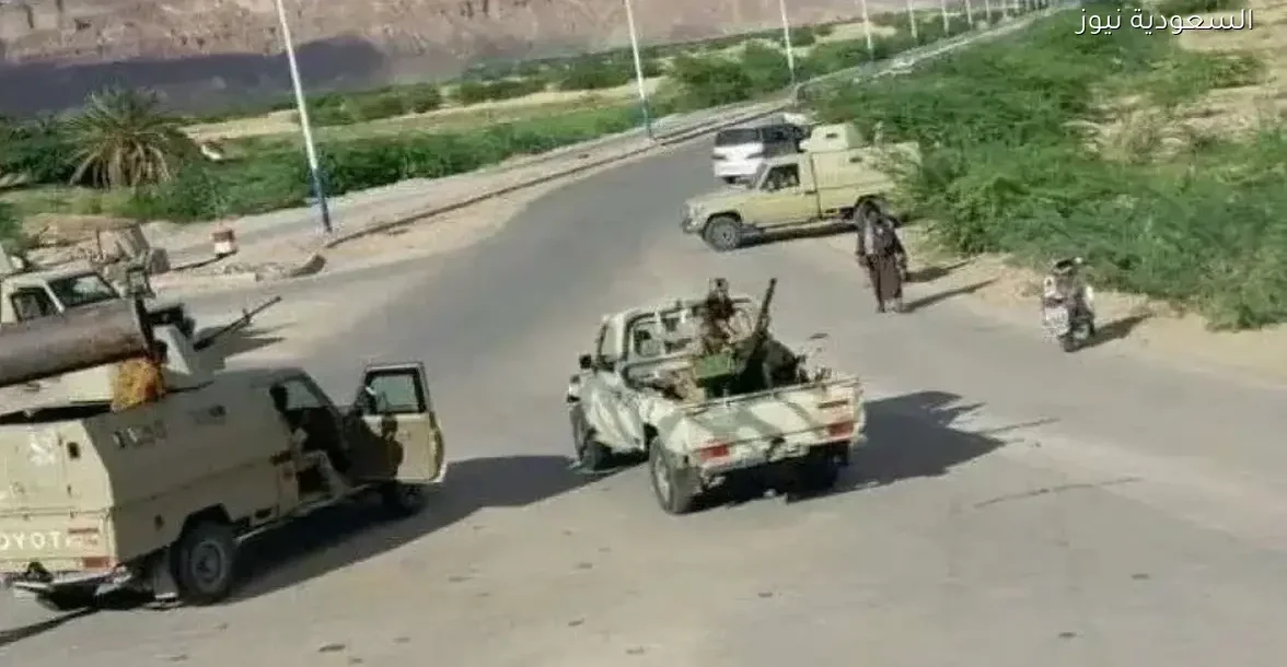 مصادر أمنية تؤكد: حركة المرور طبيعية والطرق بين عدن وحضرموت مفتوحة