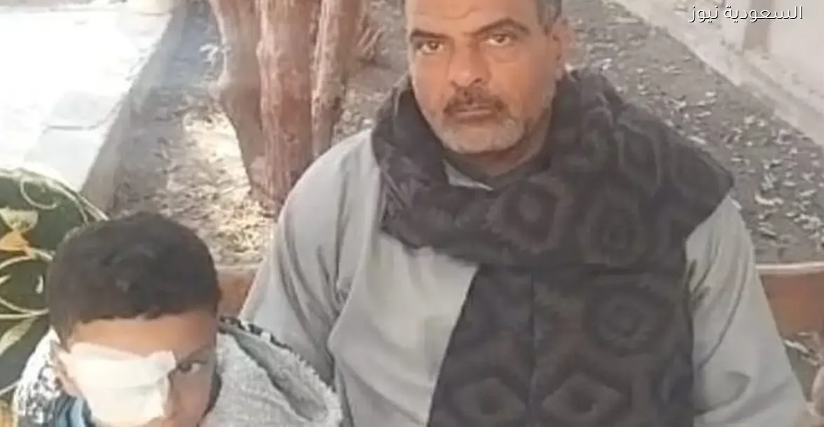 والد التلميذ عمر يطالب وزير التعليم بحق ابنه بعد فقدان عينه في مدرسة بقنا
