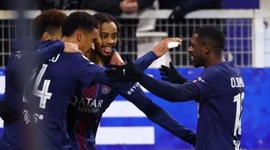 باريس سان جيرمان يفوز بصعوبة على أوكسير بهدف باركولا