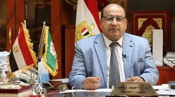 تؤكد جامعة القاهرة إقامة الامتحانات والتصحيح بالكليات بشكل منتظم وفق الجداول المعتمدة