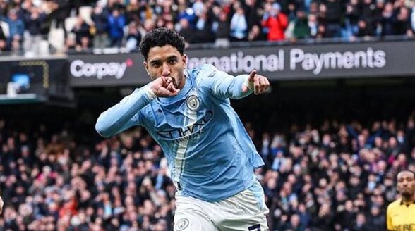 تقييم أداء عمر مرموش في مباراة مانشستر سيتي وولفرهامبتون