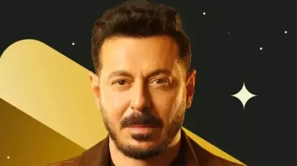 عبد الباسط حمودة يغني تتر مسلسل درش بعد بابا المجال والمعلم