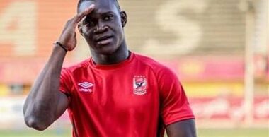 عرض إسباني يهدد بقاء ديانج في النادي الأهلي