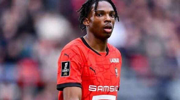 أول صفقات الصيف جاكيه ينضم رسميا إلى ليفربول مقابل ستين مليون يورو