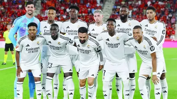 ريال مدريد يخطط لإعادة هيكلة شاملة وتغييرات كبرى في تشكيلته