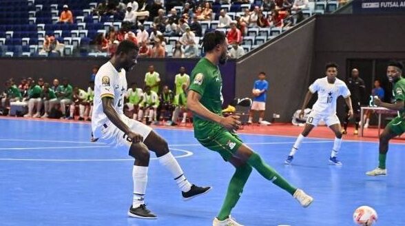 طاقم تحكيم مصري يدير مباراة زامبيا وغانا في تصفيات أمم أفريقيا للصالات