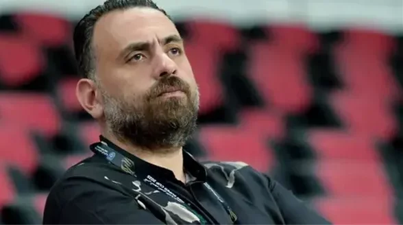 هل تنازل جون إدوارد عن حصته من صفقات الزمالك؟ التفاصيل الصحيحة