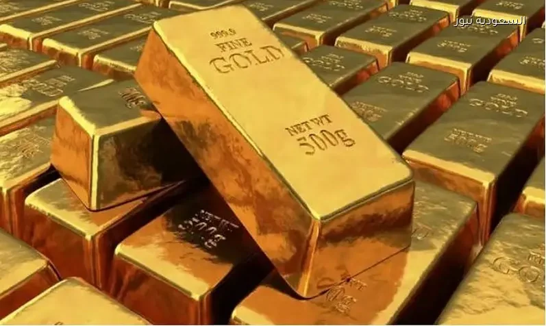أسعار الذهب في السعودية تتراجع بعد انخفاضها عالمياً