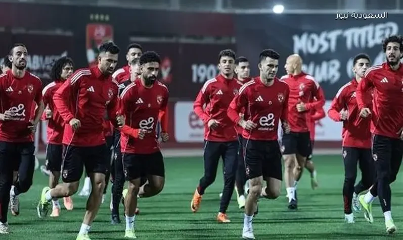 الأهلي يقرر بيع مدافعه الدولي بعد الفترة الحالية