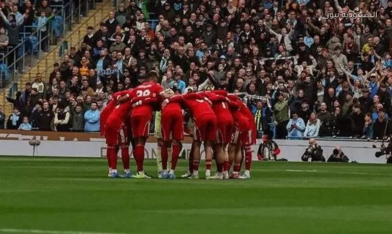 تشكيلة ليفربول الرسمية محمد صلاح يقود الهجوم أمام إيفرتون