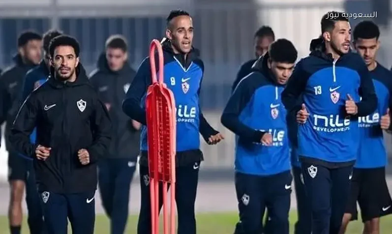 جلسة معتمد جمال مع لاعبي الزمالك قبيل مواجهة بيراميدز
