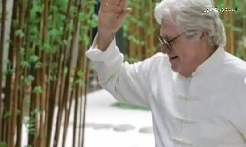 حسين فهمي يختتم تصوير فيلمه في الصين ويصف تجربته بالمميزة