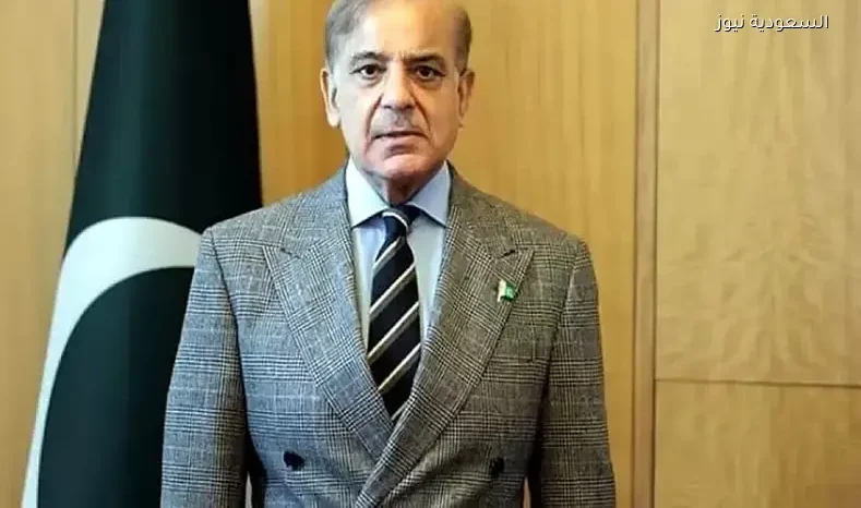 رئيس وزراء باكستان يؤكد وقوف بلاده مع السعودية أمام الأمير محمد بن سلمان