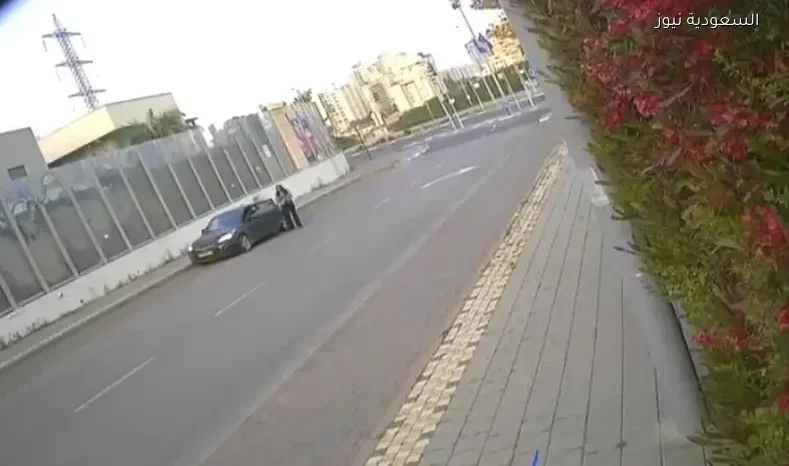 سقوط صاروخ إيراني في بيتاح تكفا يؤدي إلى إصابة فتاة إسرائيلية