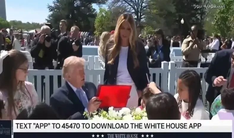 طفل يسأل ترامب عن ميلانيا: “من هذه؟” والرئيس يرد بإجابة طريفة