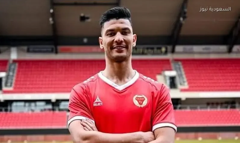 مستقبل أشرف داري مع الأهلي يكتنفه الغموض