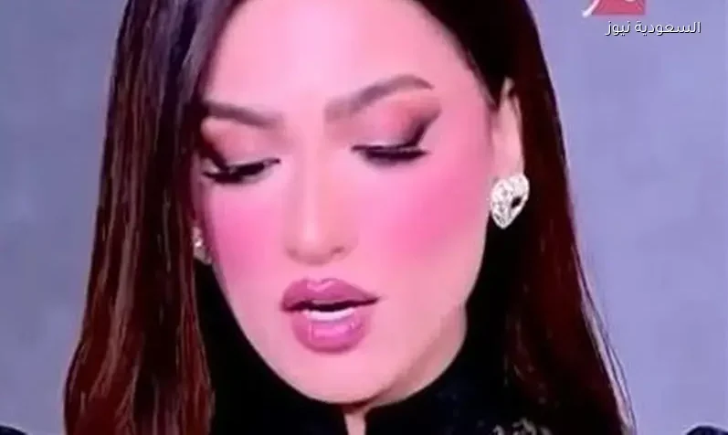 ياسمين عز تكشف سر نضارة بشرتها: الفلوس والنفسيه